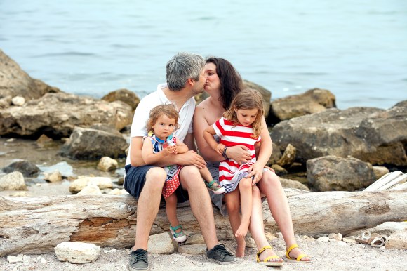 сесия на брега на морето